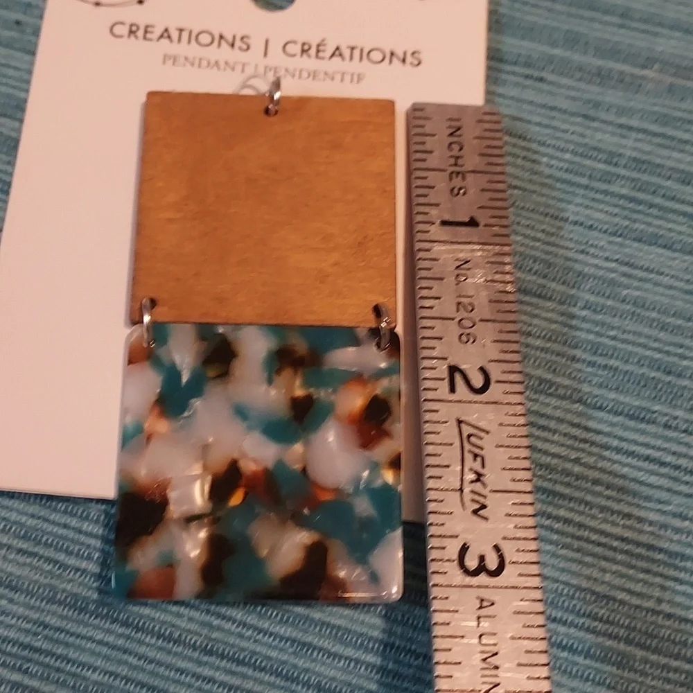 BEAD Landing creations pendant 1pc